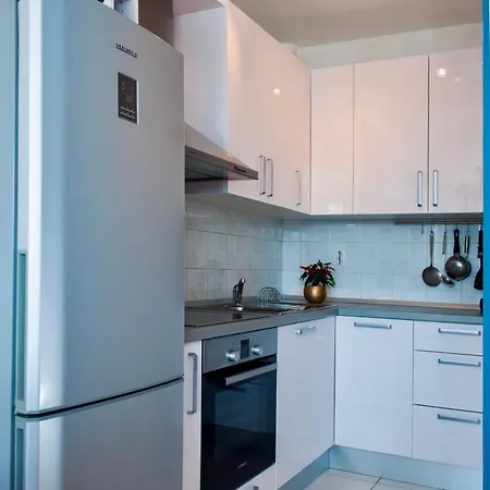 - Znjan - Luxury New On The With Selfcheckin アパート スプリト